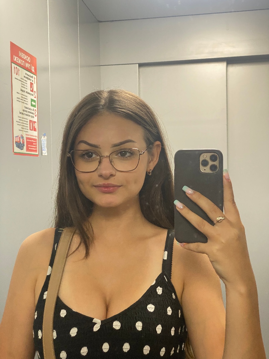 Sexy model Stacy in Caloocan